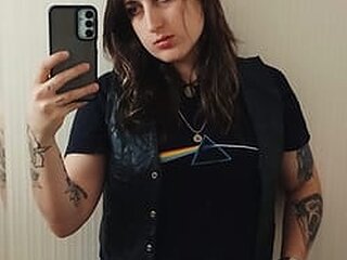 Femme Lézard
